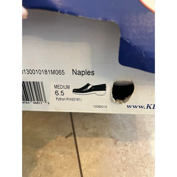 Klogs Naples Python Print Clogs Women 6.5 Leather Slip Resistant Nurse Dental - Picture 3 of 9